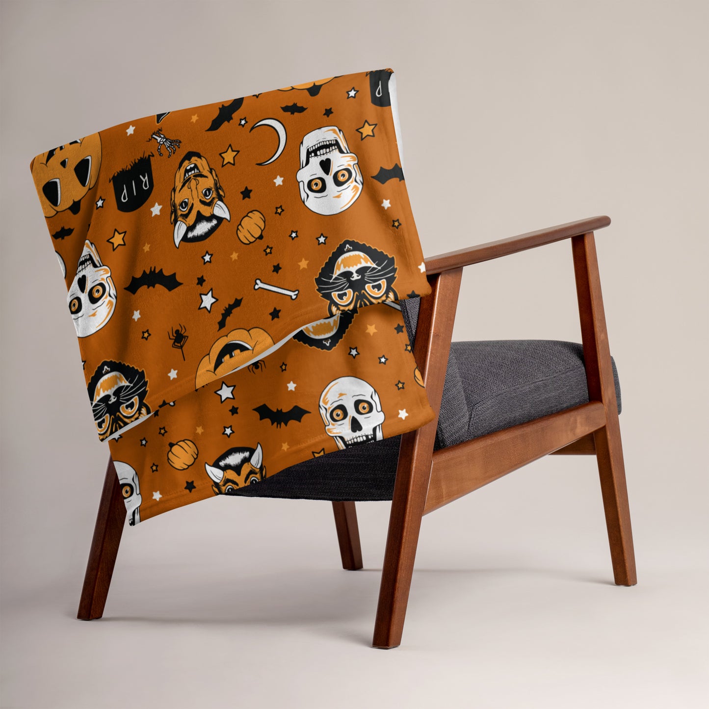 Cute Orange Pattern Vintage Halloween Throw Blanket